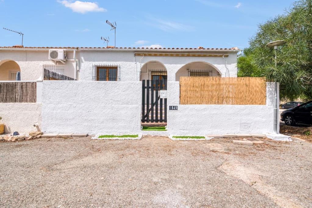 Luxe Apartment, Chill Out, Beach 10 Min Alicante Buitenkant foto